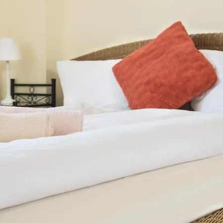 & Appartments Bettina شقة فندقية