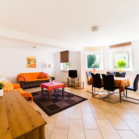 & Appartments Bettina 2*