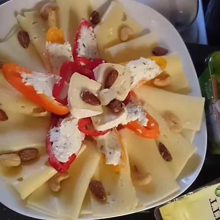 Apart-hotel & Appartments Bettina 2*