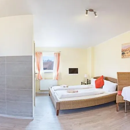 & Appartments Bettina 풀다