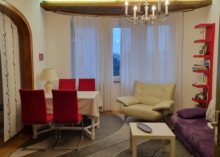 & Appartments Bettina 2*